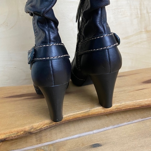 Fossil Womens Fold Over Harness Boots Mid Calf Leather Black Size 9 - Picture 3 of 11